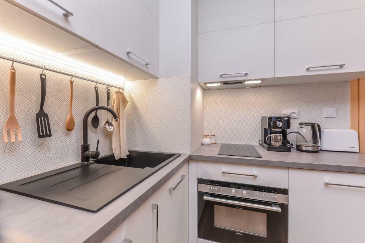 The Spot - Fully Equipped, Central, Modern Studio By Flat Mаnager Sofia Bagian luar foto